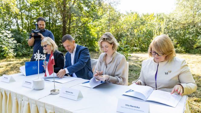 Apņemas izveidot Latvijas Nacionālā arhīva Vidzemes reģiona centru Cēsīs
