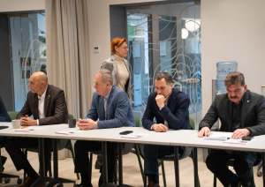 Saeimas Valsts pārvaldes un pašvaldības komisijas izbraukuma sēde Valsts zemes dienestā