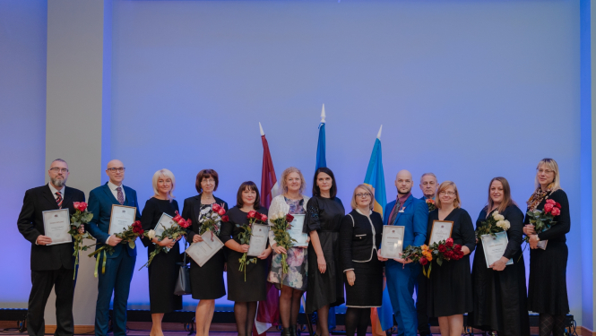 TM godina darbiniekus