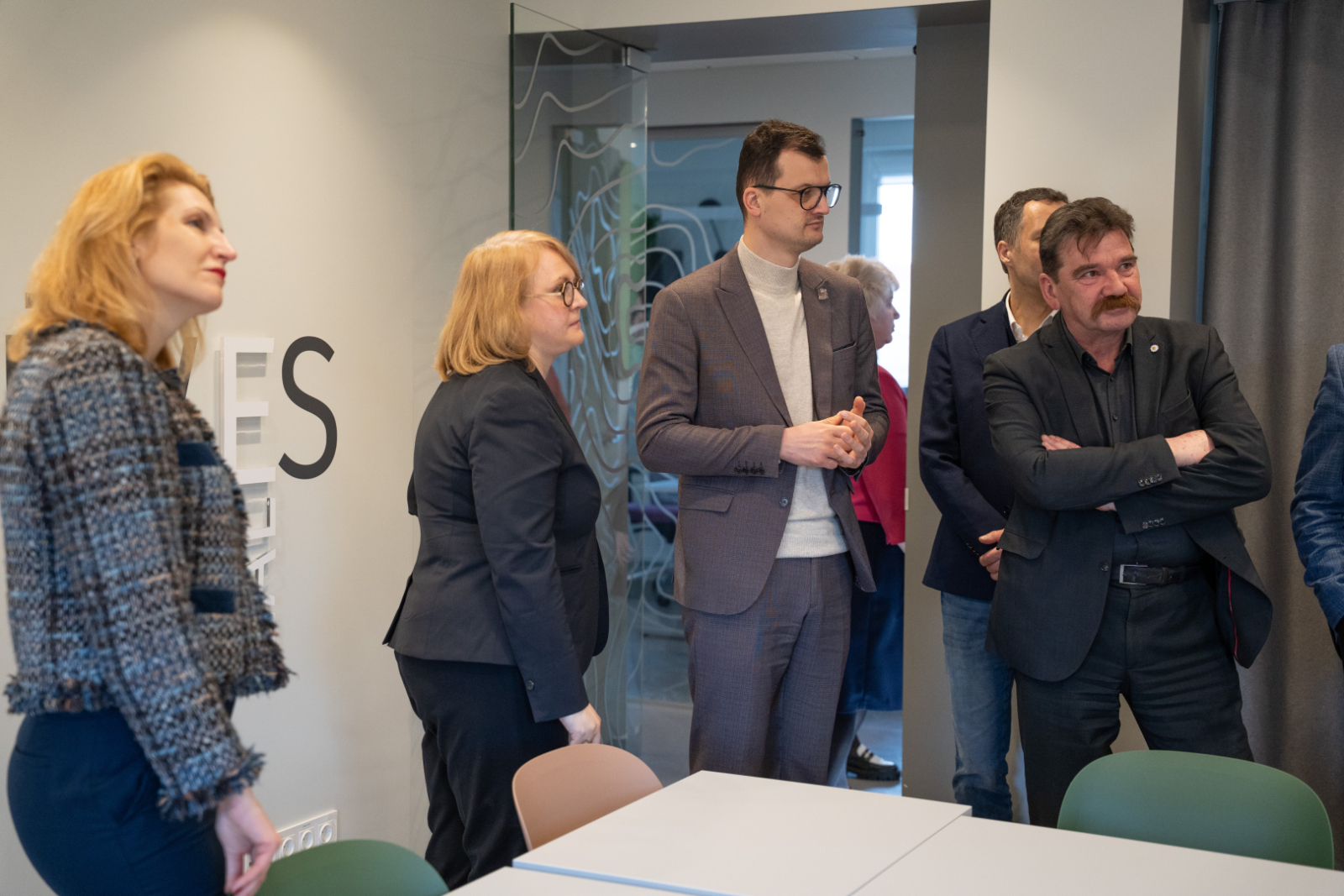 Saeimas Valsts pārvaldes un pašvaldības komisijas izbraukuma sēde Valsts zemes dienestā