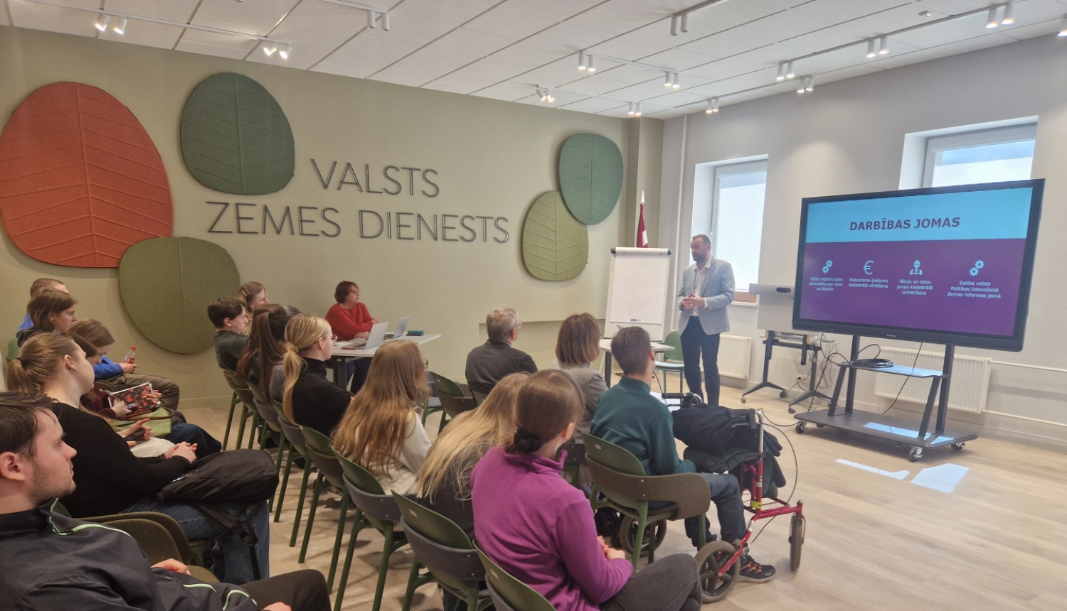 Dienestā viesojās LU Ģeogrāfijas un Zemes zinātņu fakultātes studenti, lai praktiski iepazītos ar mūsu darbības jomām